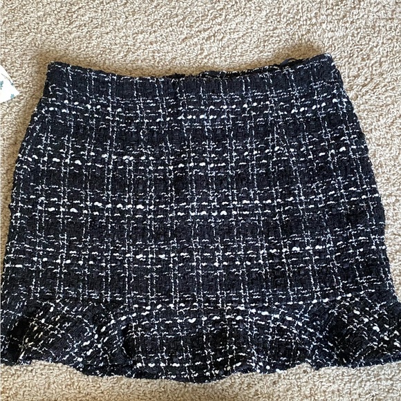 Woman’s medium-large clothing bundle - Picture 6 of 10